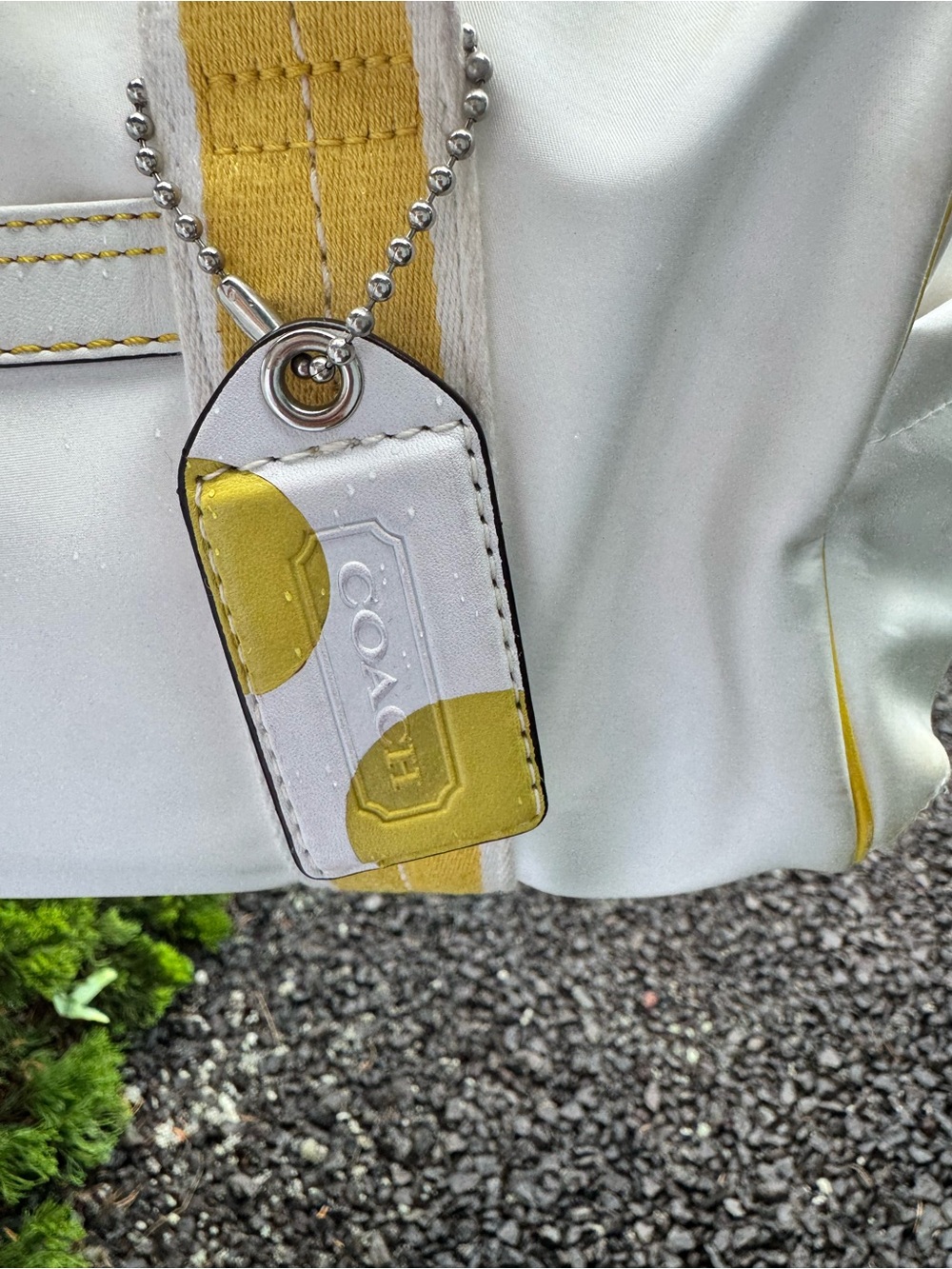 Coach White & Yellow Leatherware Convertible Duffel Satchel Crossbody Bag 2006 - Picture 5 of 14